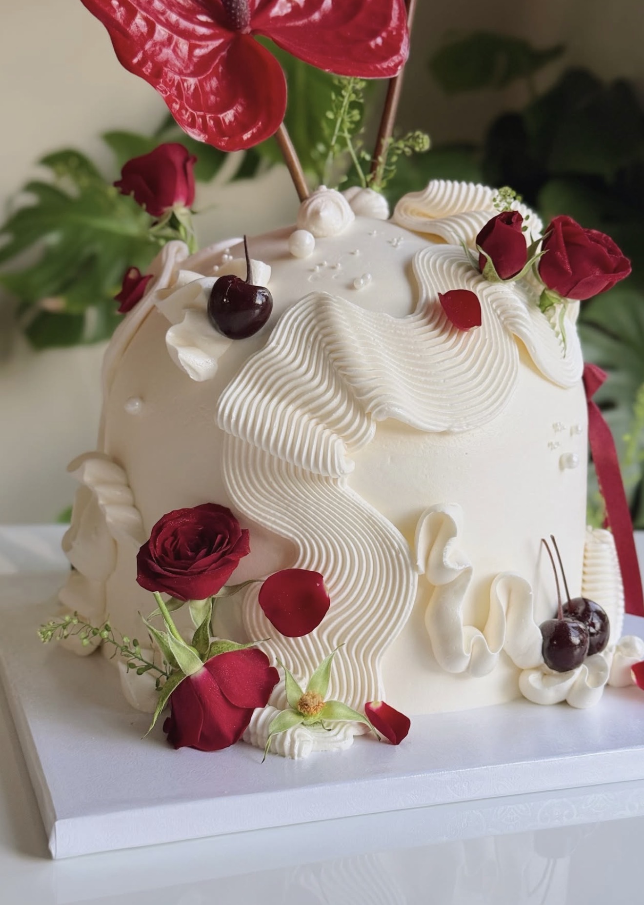 Coquette cake by Shaddai