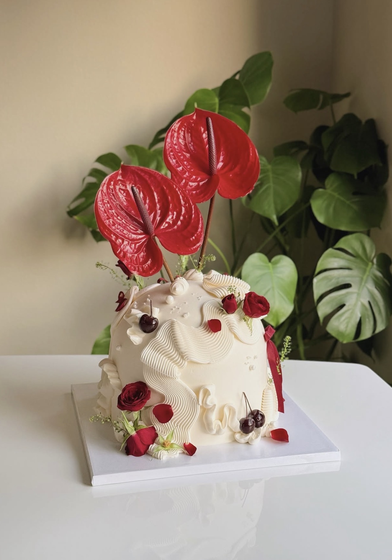 Coquette cake by Shaddai