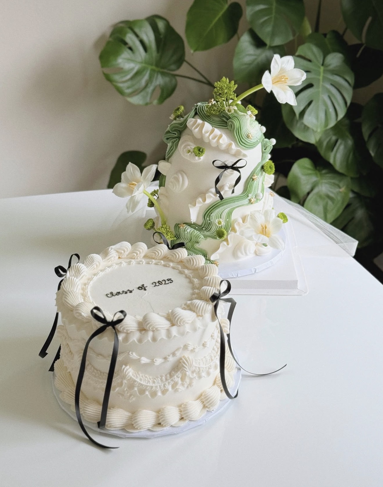 Coquette cake by Shaddai