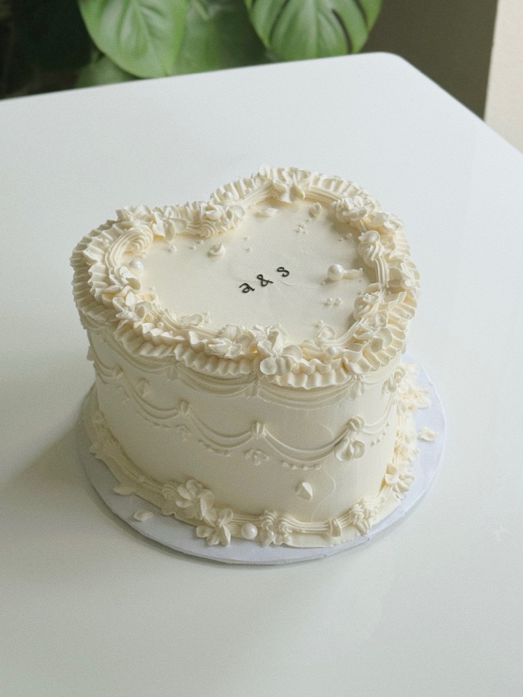 Wedding celebration cake by Shaddai
